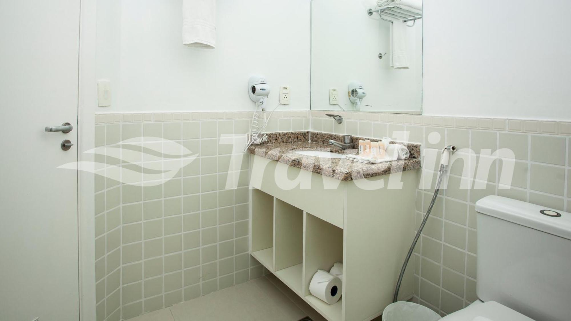 Travel Inn Flats Riviera Бертиога Екстериор снимка