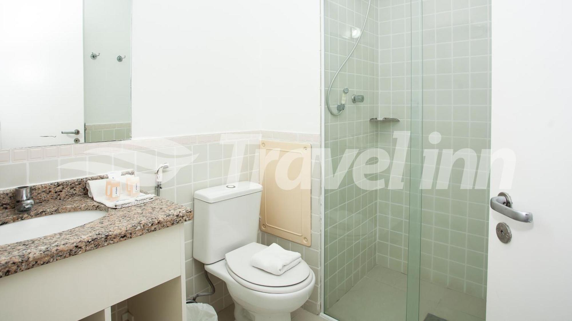 Travel Inn Flats Riviera Бертиога Екстериор снимка